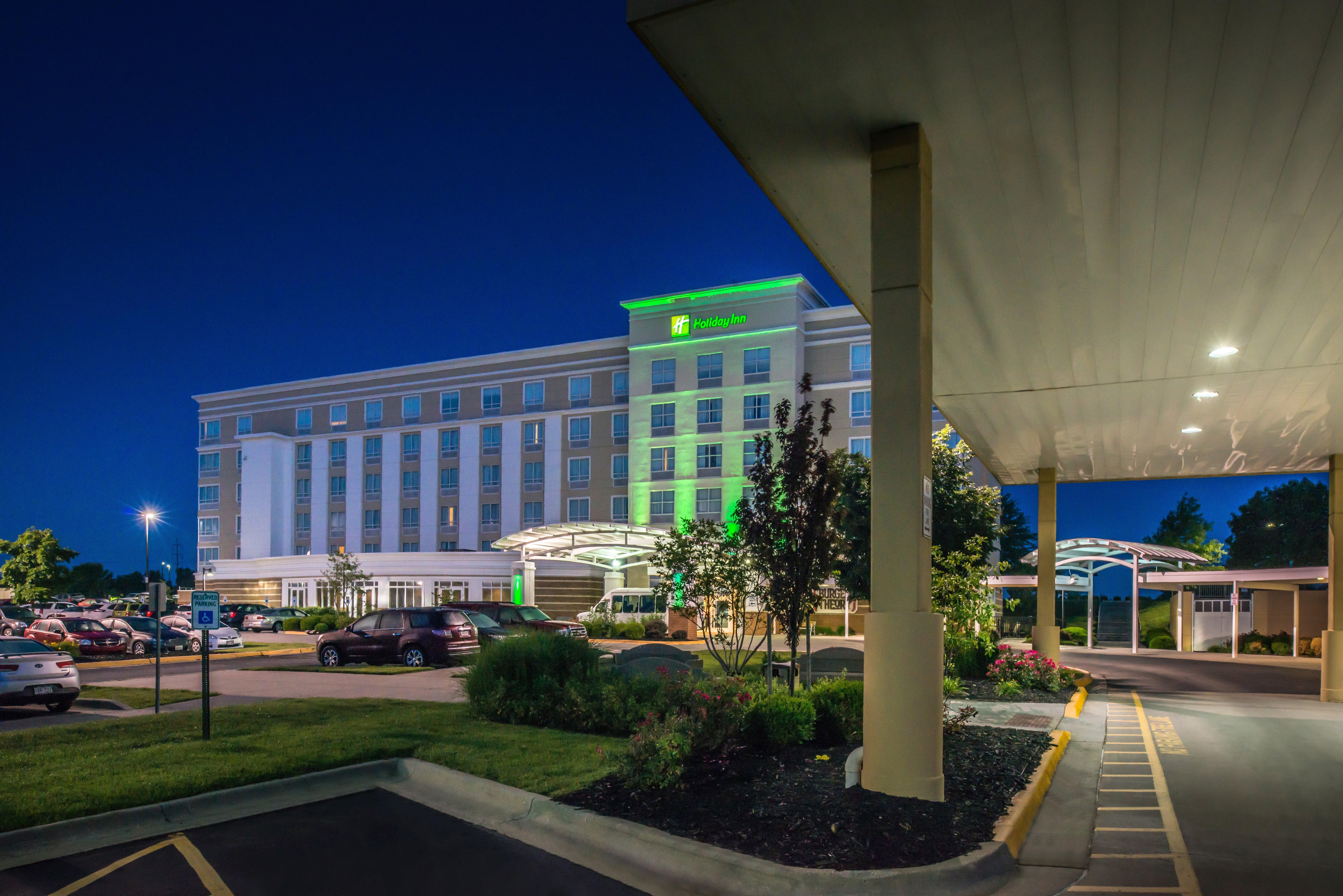 Holiday Inn Kansas City Airport, An Ihg Hotel Екстериор снимка